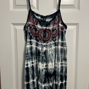Torrid - Adjustable stretchy tie-dyed babydoll tank- Size 3